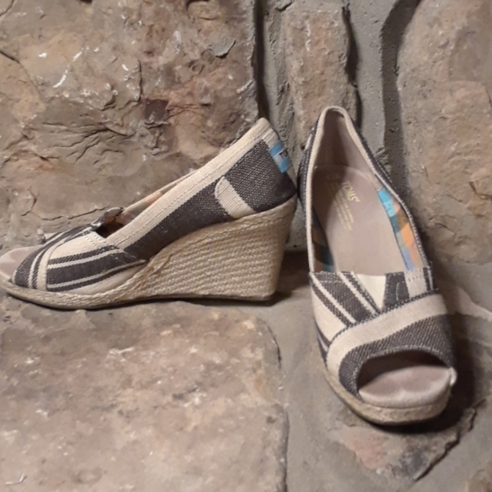 Toms woven espadrilles